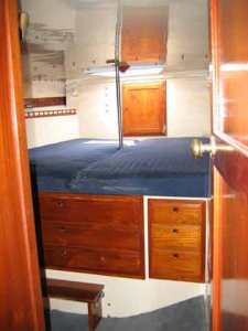 Columbia 45 Aft Cabin
