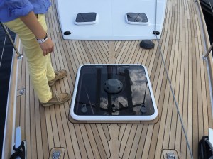 Jeanneau 57 Foredeck Hatch