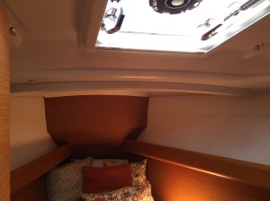 Jeanneau Sun Odyssey 389 Forward Stateroom, V-berth