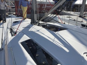 Jeanneau Sun Odyssey 44DS Deck House